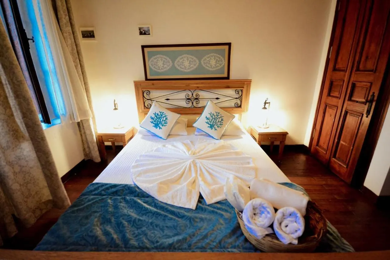 Guest house Aliye Hanim Hotel Ayvalik